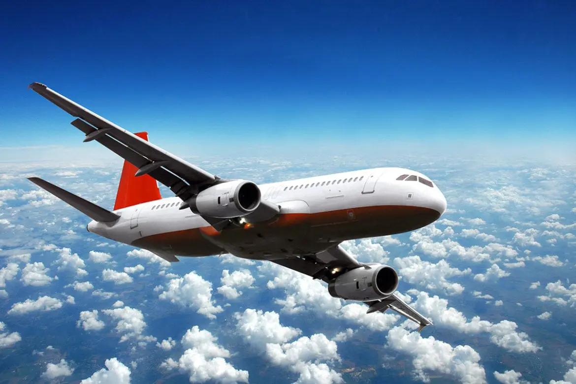 Anreise mit dem Flugzeug nach Forstau Anreise mit dem Flugzeug nach Forstau