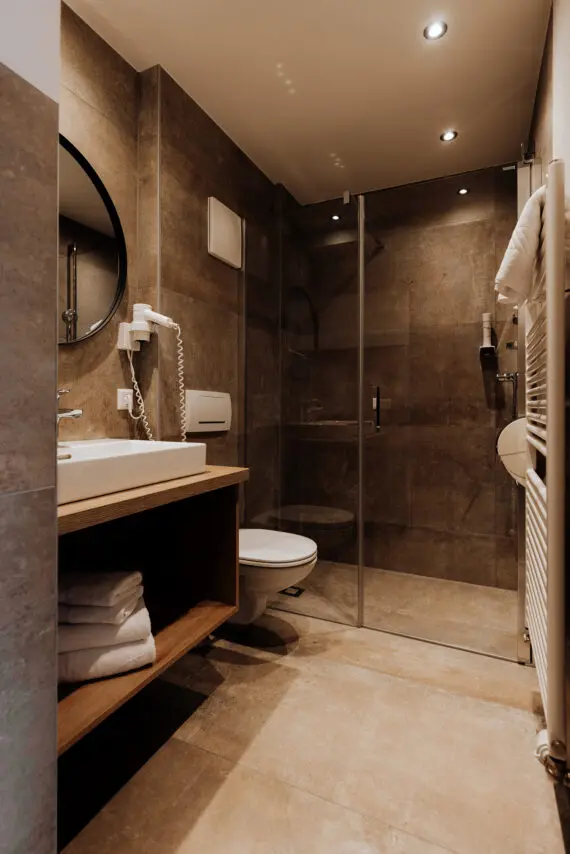 Unterkunft Doppelzimmer FREUDEN.TANZ - Zimmer in Forstau, nahe Schladming & Radstadt Unterkunft Doppelzimmer FREUDEN.TANZ - Zimmer in Forstau, nahe Schladming & Radstadt