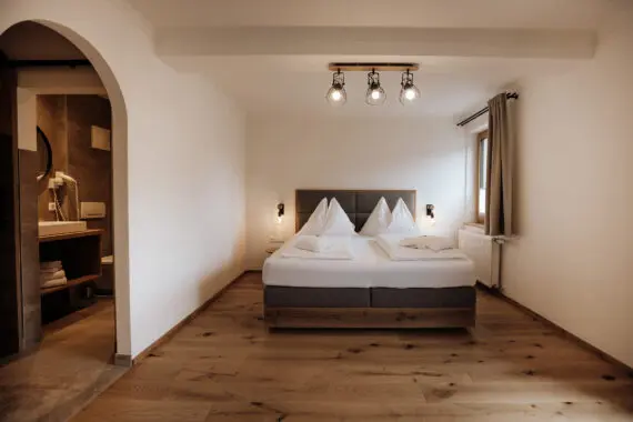 Unterkunft Doppelzimmer FREUDEN.TANZ - Zimmer in Forstau, nahe Schladming & Radstadt Unterkunft Doppelzimmer FREUDEN.TANZ - Zimmer in Forstau, nahe Schladming & Radstadt