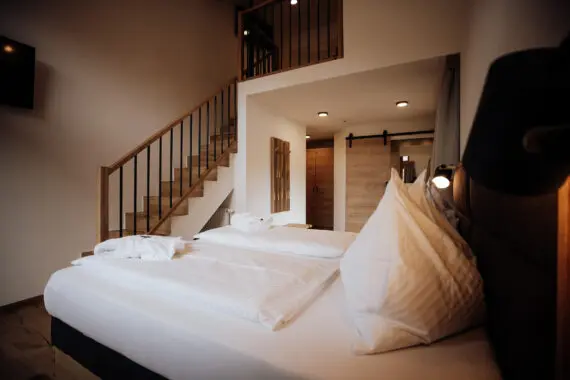 Unterkunft Familien-Galeriezimmer WOHN.TRAUM - Zimmer in Forstau, nahe Schladming & Radstadt Unterkunft Familien-Galeriezimmer WOHN.TRAUM - Zimmer in Forstau, nahe Schladming & Radstadt