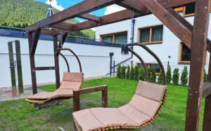 Garten - Hotel in Forstau, nahe Schladming & Radstadt Garten - Hotel in Forstau, nahe Schladming & Radstadt