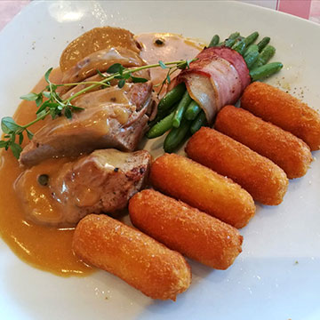 Restaurant in Forstau